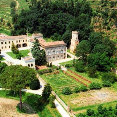 Castello_di_Lispida___Monselice__Padova.jpg