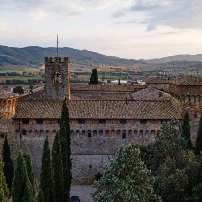 Castello_di_Magione.jpg